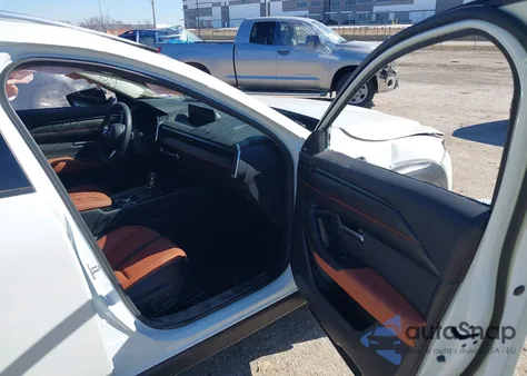 2025 Mazda Cx-50 2.5 Turbo Premium Package z USA, uszkodzony, nr VIN 7MMVABDY8SN335608